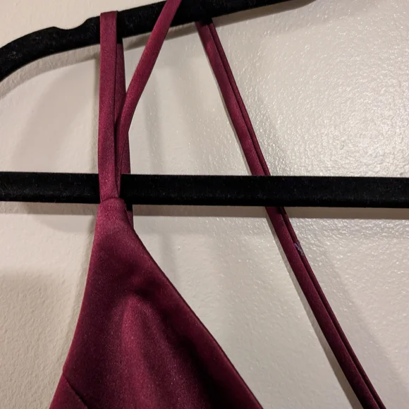 David's Bridal Wine One Shoulder Satin Dress Size 14 - Picture 3 of 7